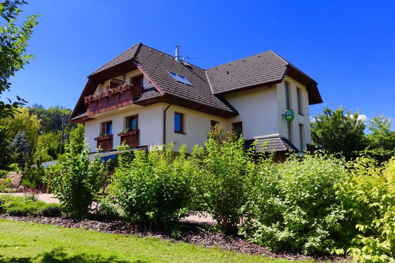 Penzion Pod Hradem Potštejn Exteriér fotografie