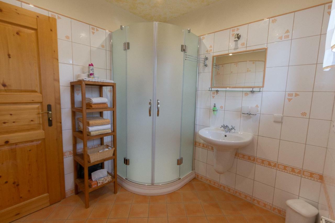 Penzion Pod Hradem Potštejn Exteriér fotografie